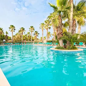 https://azuline-hotel-apartamento-marina-parc.balearic-islands.net